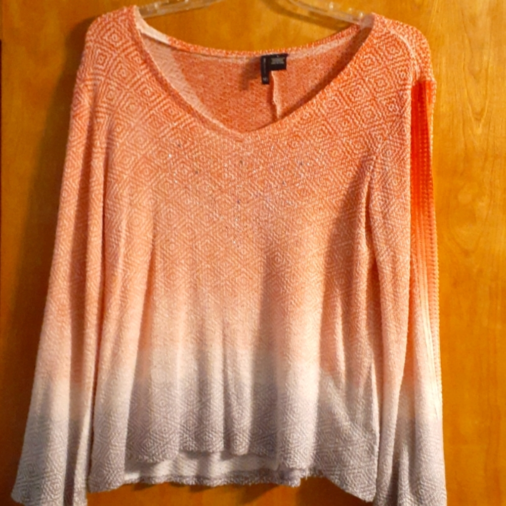 Long sleeve mesh shirt